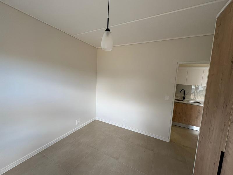 To Let 1 Bedroom Property for Rent in Richwood Western Cape